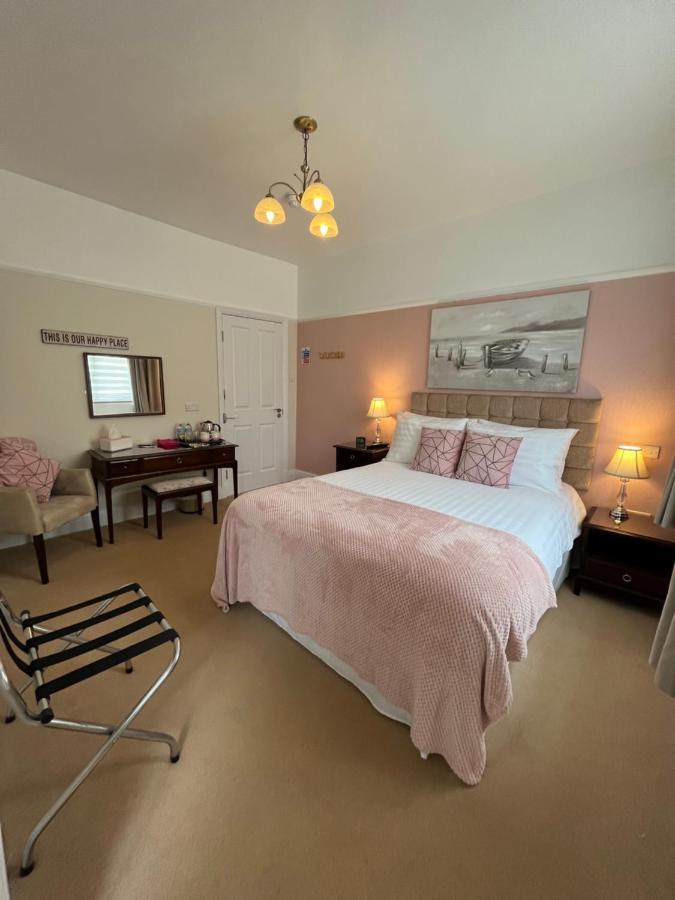 Between The Bays Exclusively For Adults Llandudno Exterior foto